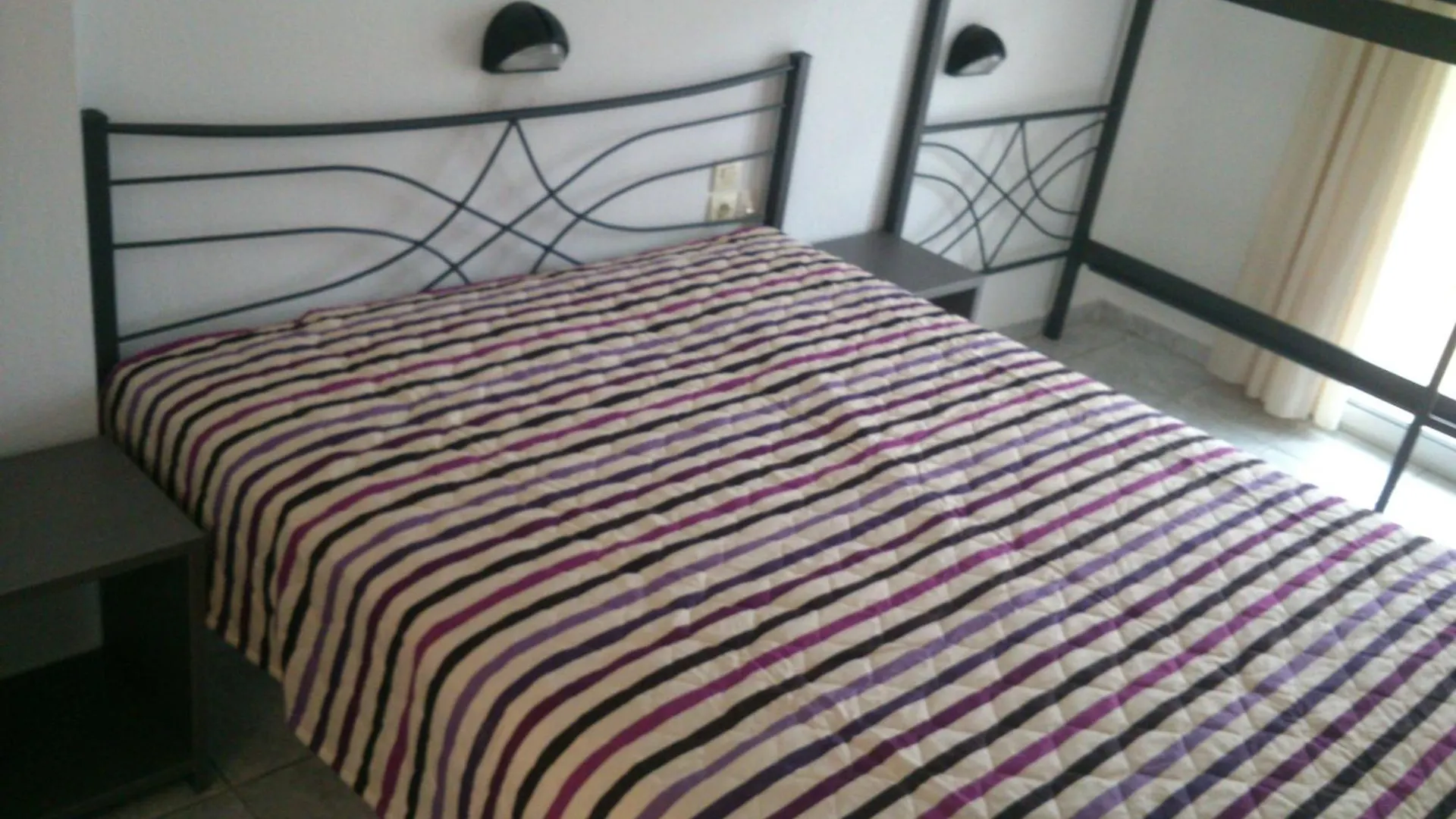 Vicky Rooms Παραλία Διονυσίου 0*,